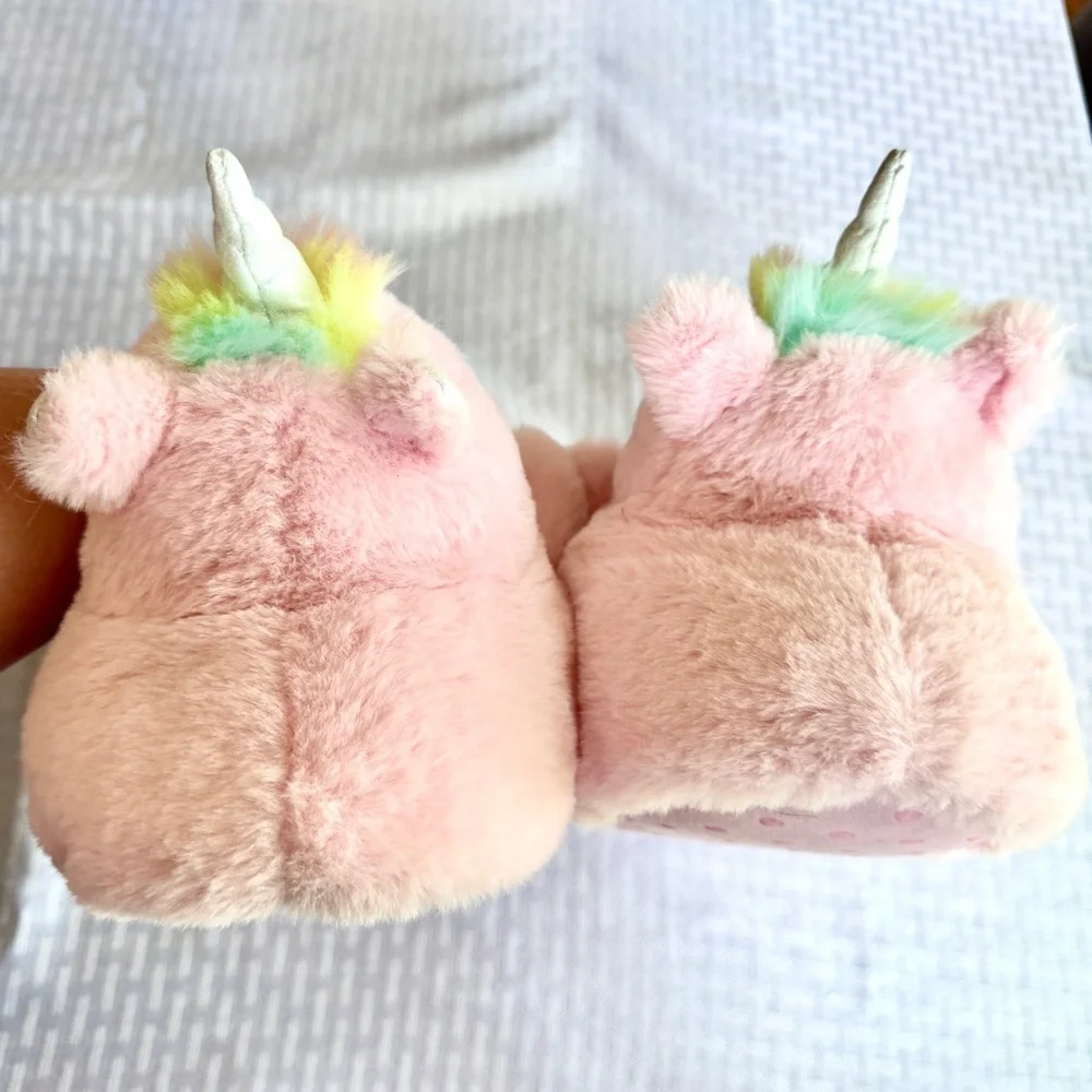 Pink Unicorn Plush‎ Slippers Kids Size L 4/5 Rainbow Pastel Cozy Faux Fur Shoes